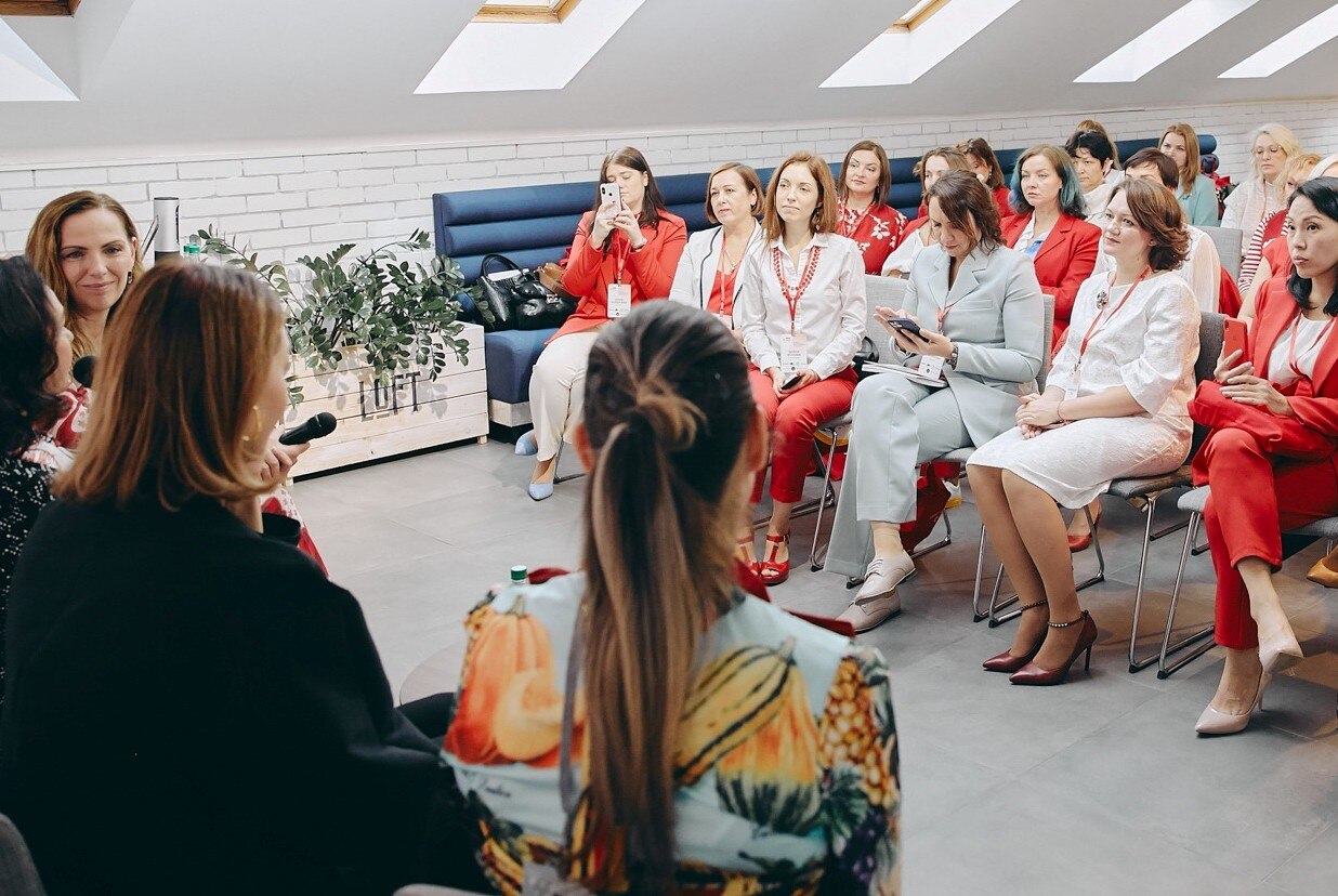 Точка Объединения! - открытая встреча международного сообщества PRO Женщин