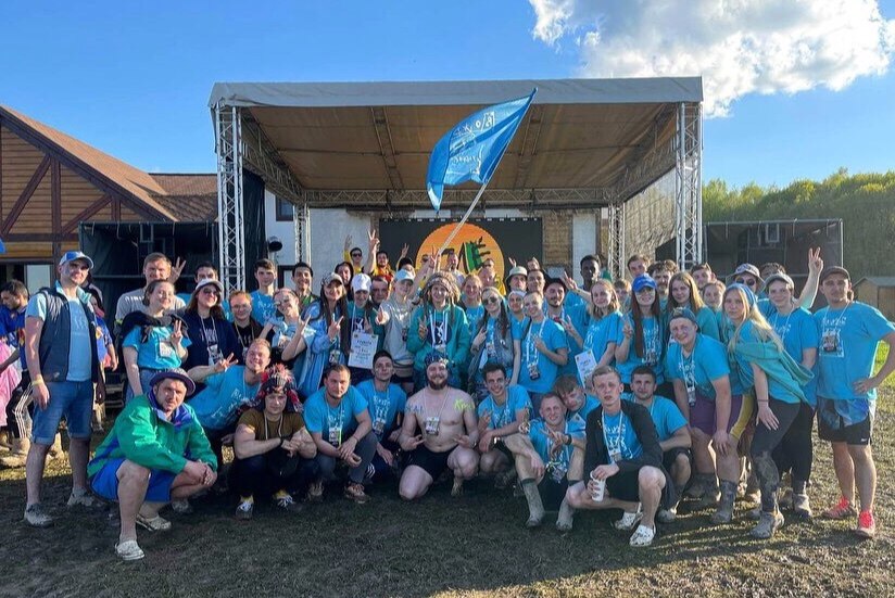 Собрание студенческого клуба «Вожди Краснокожих»