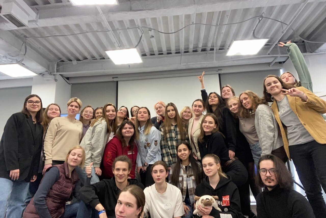 Ежемесячная встреча для членов организации AIESEC