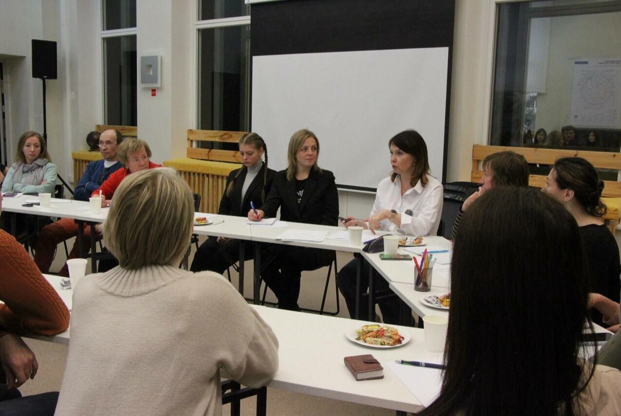 Конференция для подростков и родителей «Стажировка для подростков. Как начать зарабатывать?»