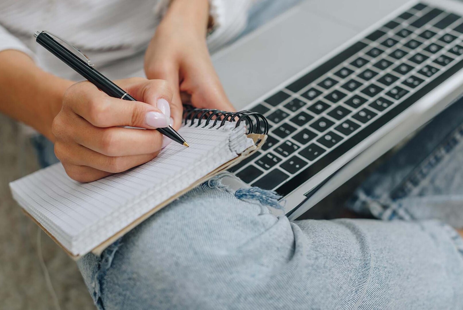 Вебинар: Как не провалить внедрение CRM?