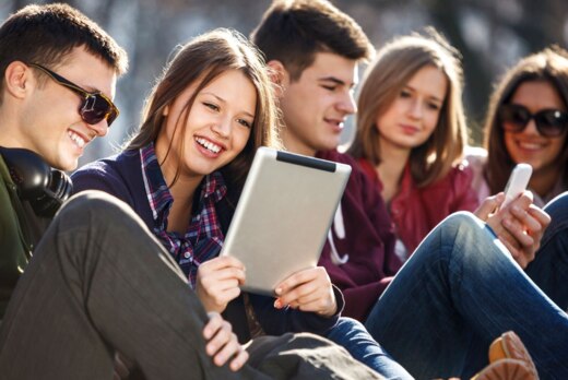 Вручение дипломов слушателям об окончании института педаг...