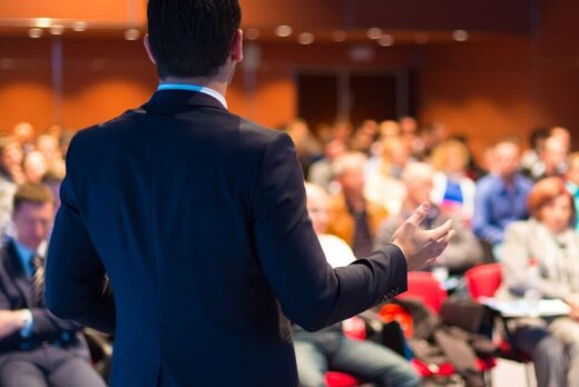 Публичные выступления