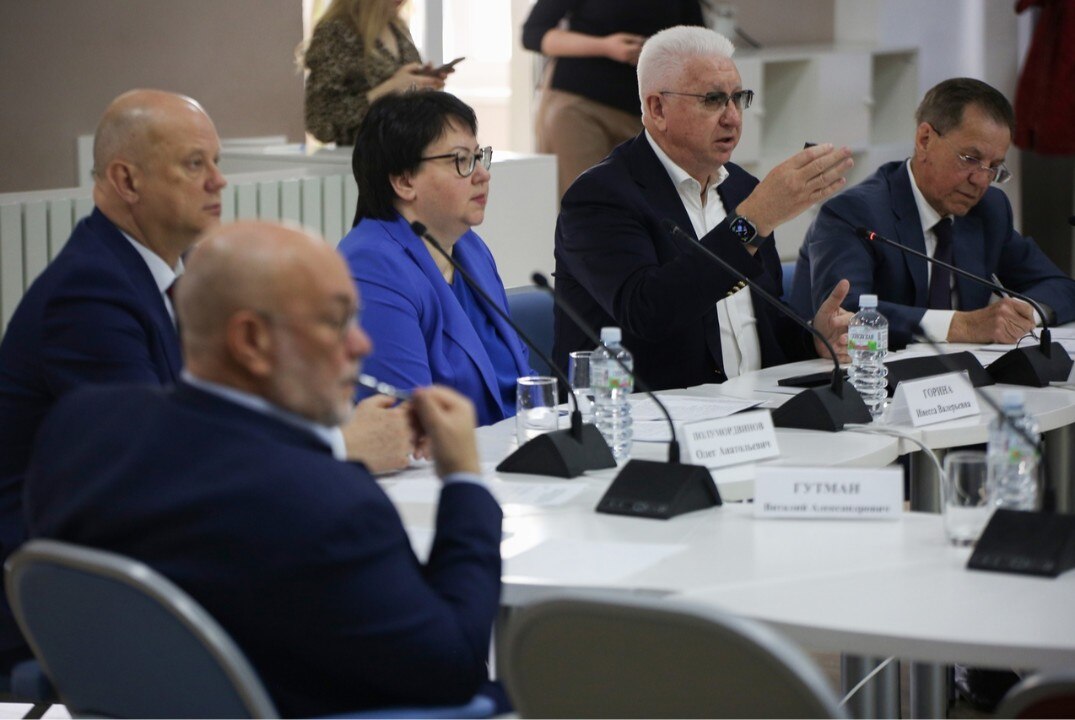 Общественное обсуждение присоединения АГАСУ к АГУ