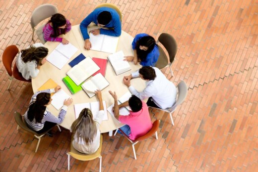 Круглый стол "Технологии социальной работы с различными г...