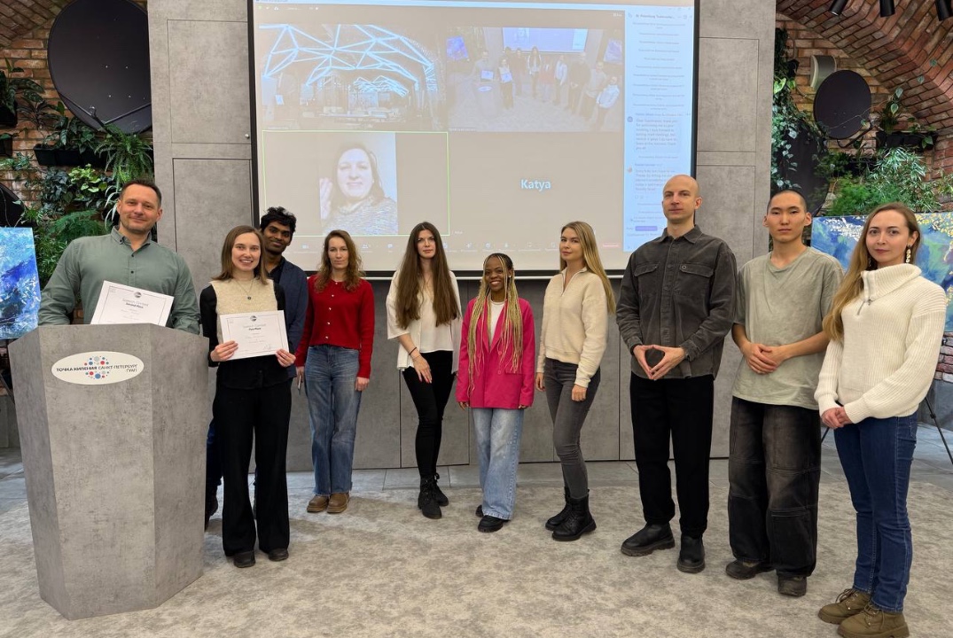 Встреча клуба практики публичных выступлений Saint Petersburg Toastmasters Club