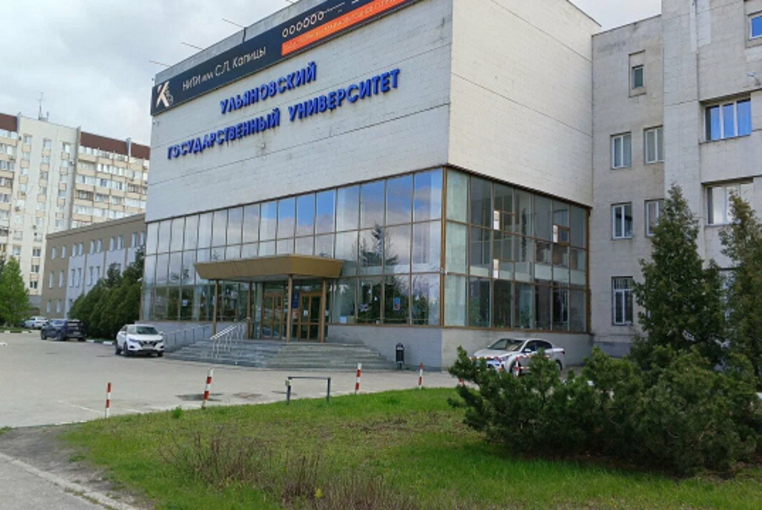 Проектная сессия группы 1 "Модель университета"