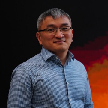 Евгений Енгунович Тен