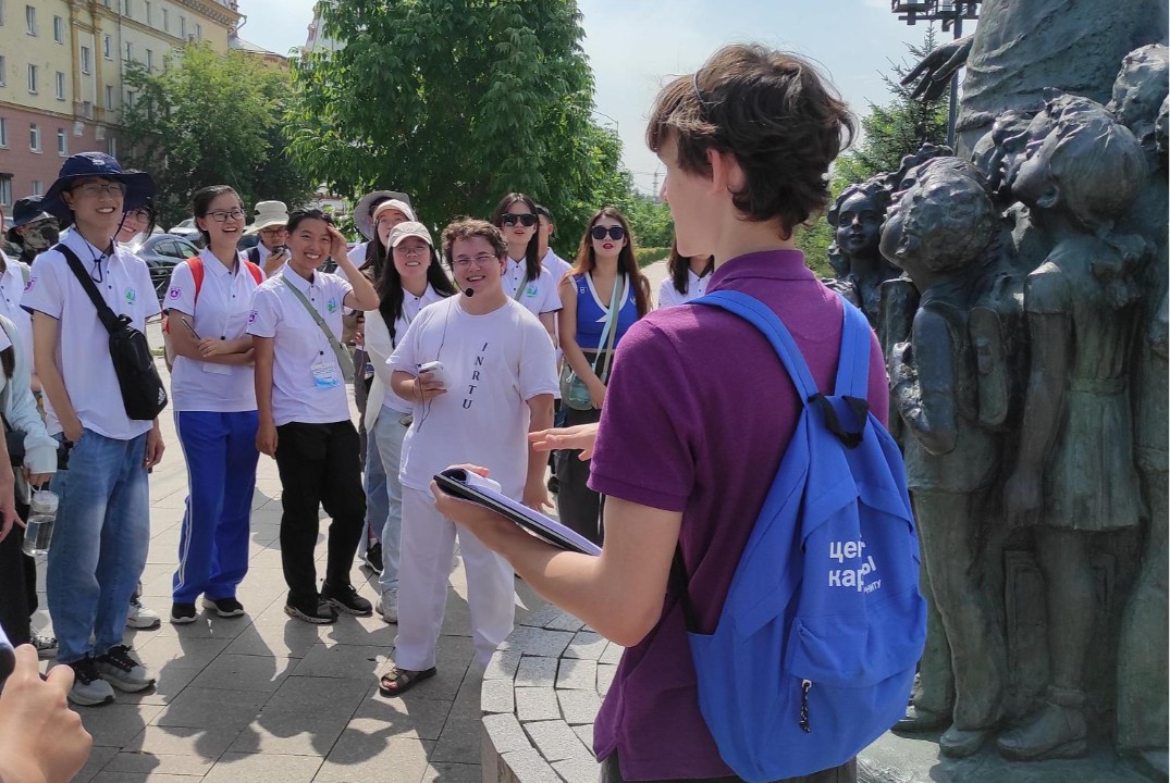 Знакомство со студенческими гидами-экскурсоводами