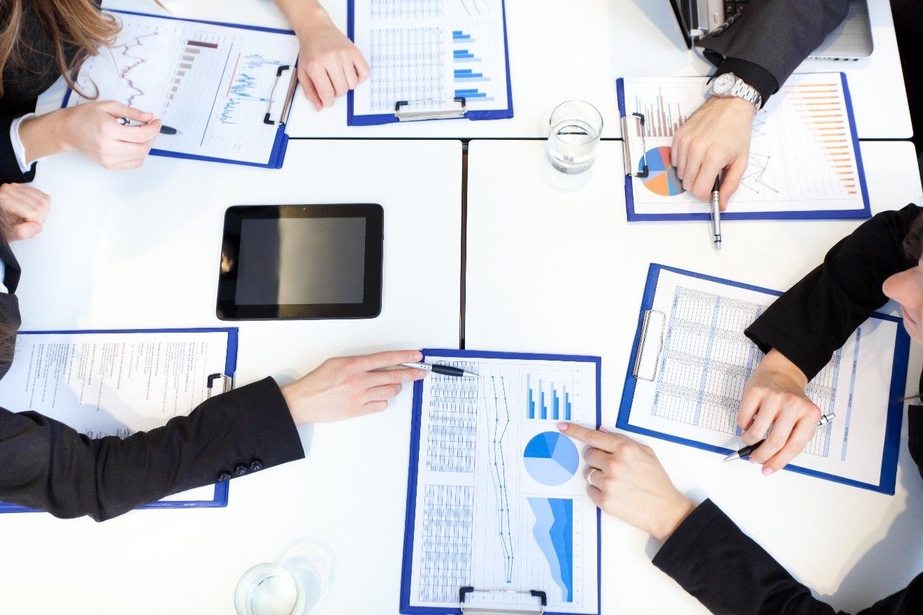 «Законодательство о закупках отдельных видов юрлиц: меры по минимизации внешнеэкономических угроз»