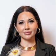 Виктория Скрыльникова