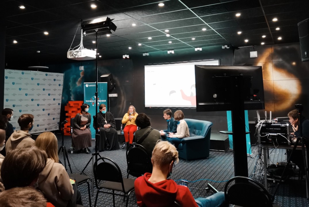 Встреча с выпускницей ИМОМИ ННГУ Екатериной Афониной