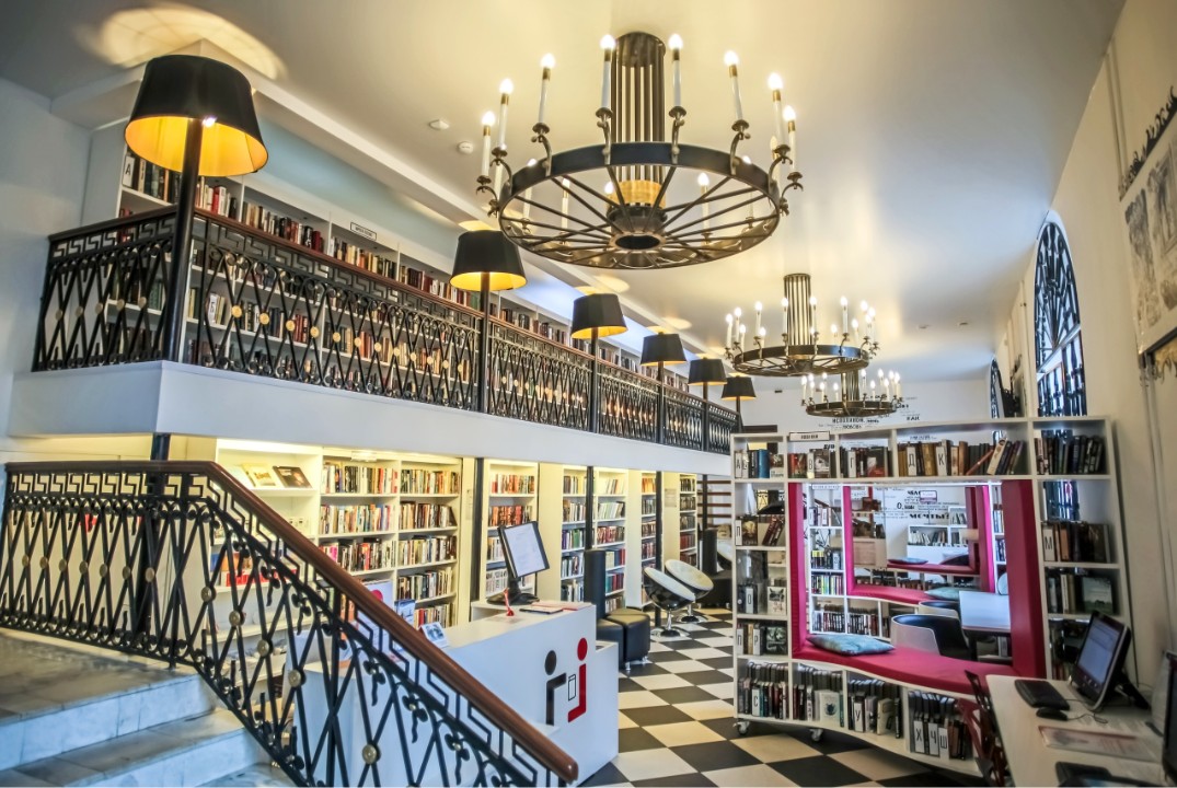 Библиотека - новый университет. Третья миссия