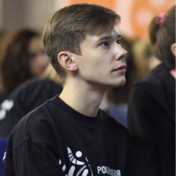 Дмитрий  Антонов