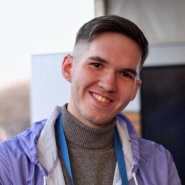 Денис Константинович Лопушанский