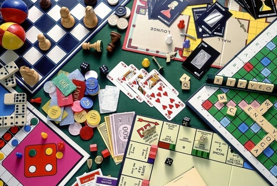 НАСТОЛКИ В ТОЧКЕ 13+