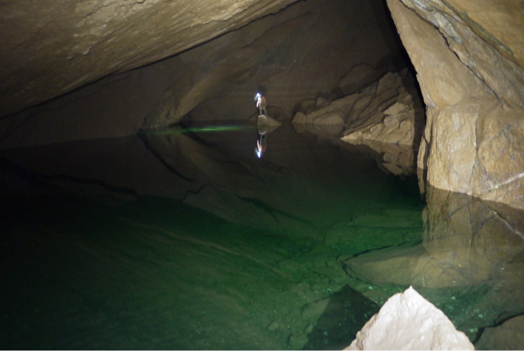 Кинопутешествия на край света: подземные миры и дальние дали