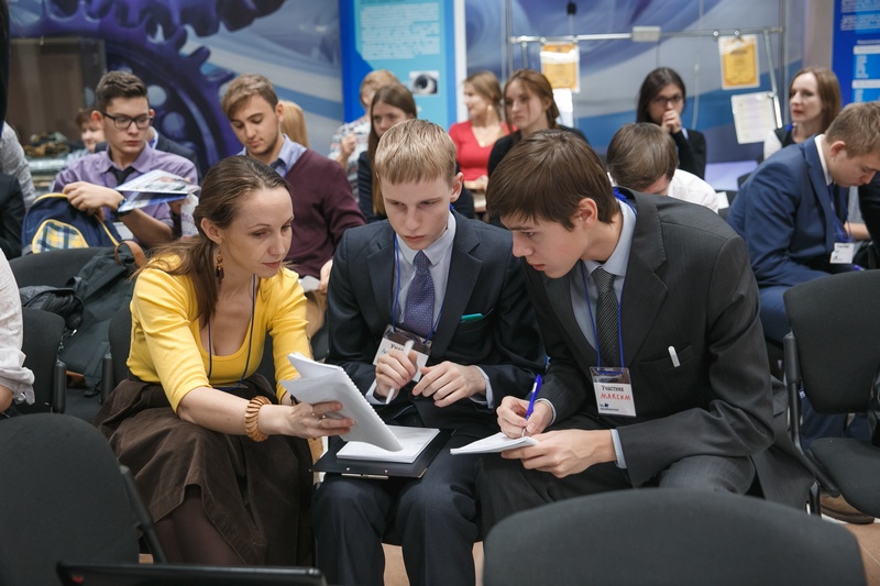 Встречи предпринимателей со школьниками Колпинского района