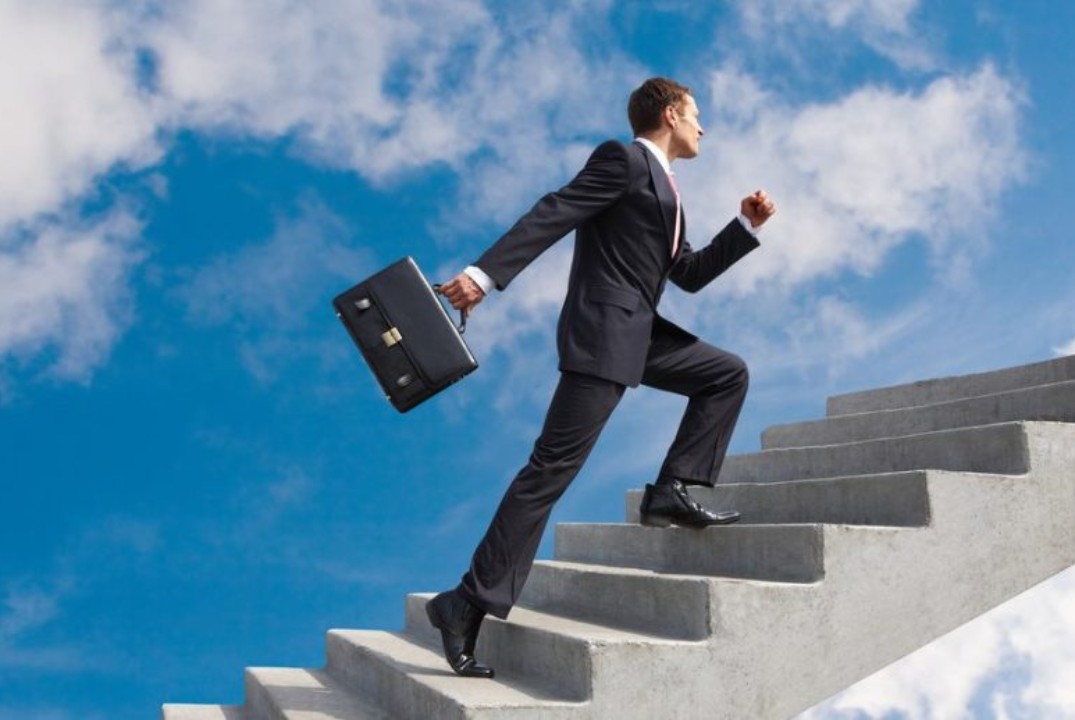 Открытый диалог «Как построить успешную карьеру без опыта...