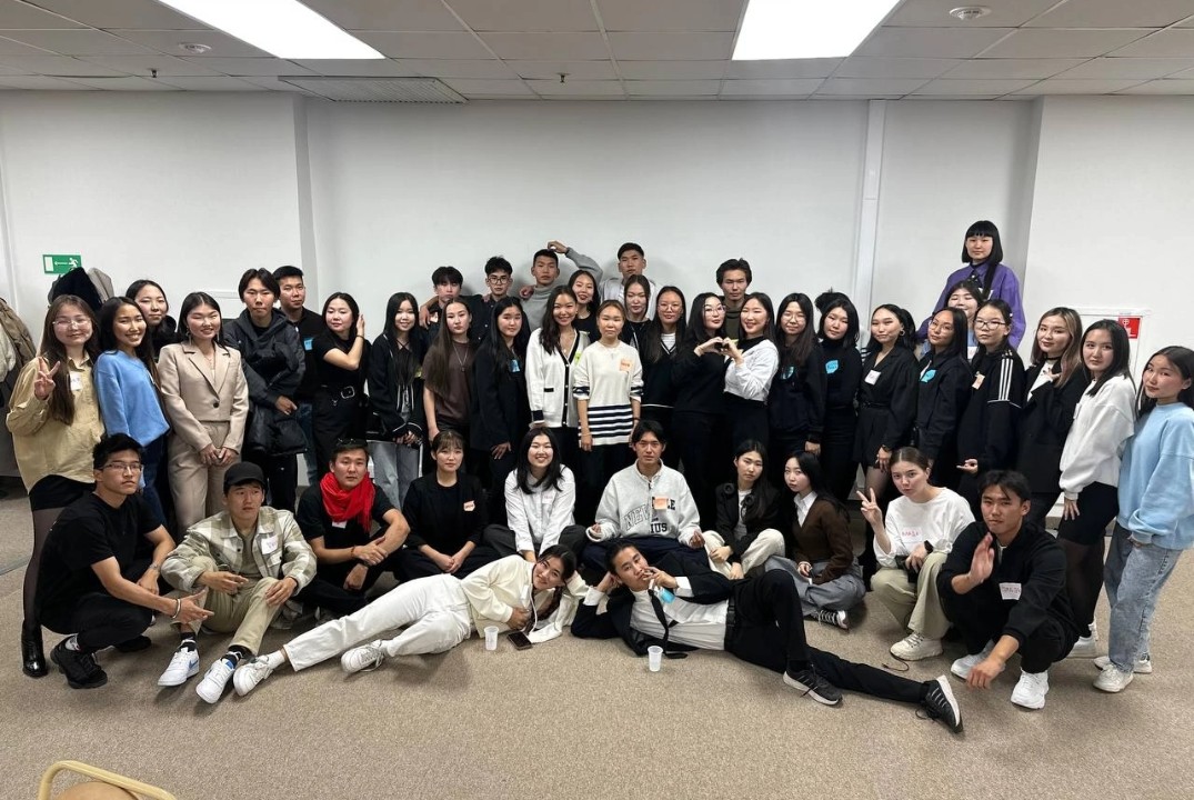 Собрание "Элинсэг"