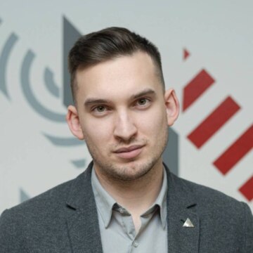 Ярослав Андреевич Плахотнюк