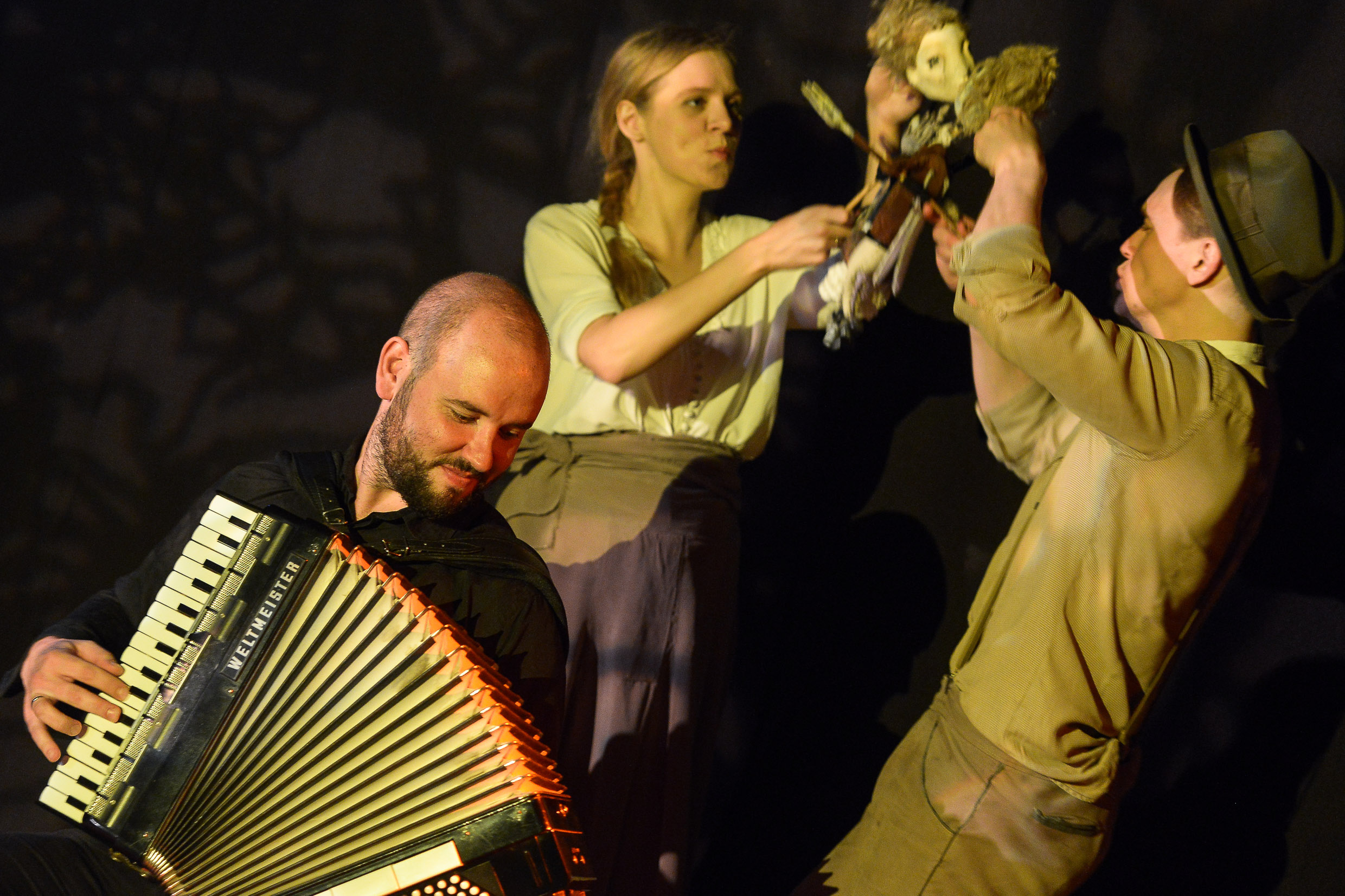 Спектакль "Муха-Цокотуха" театра ТО9