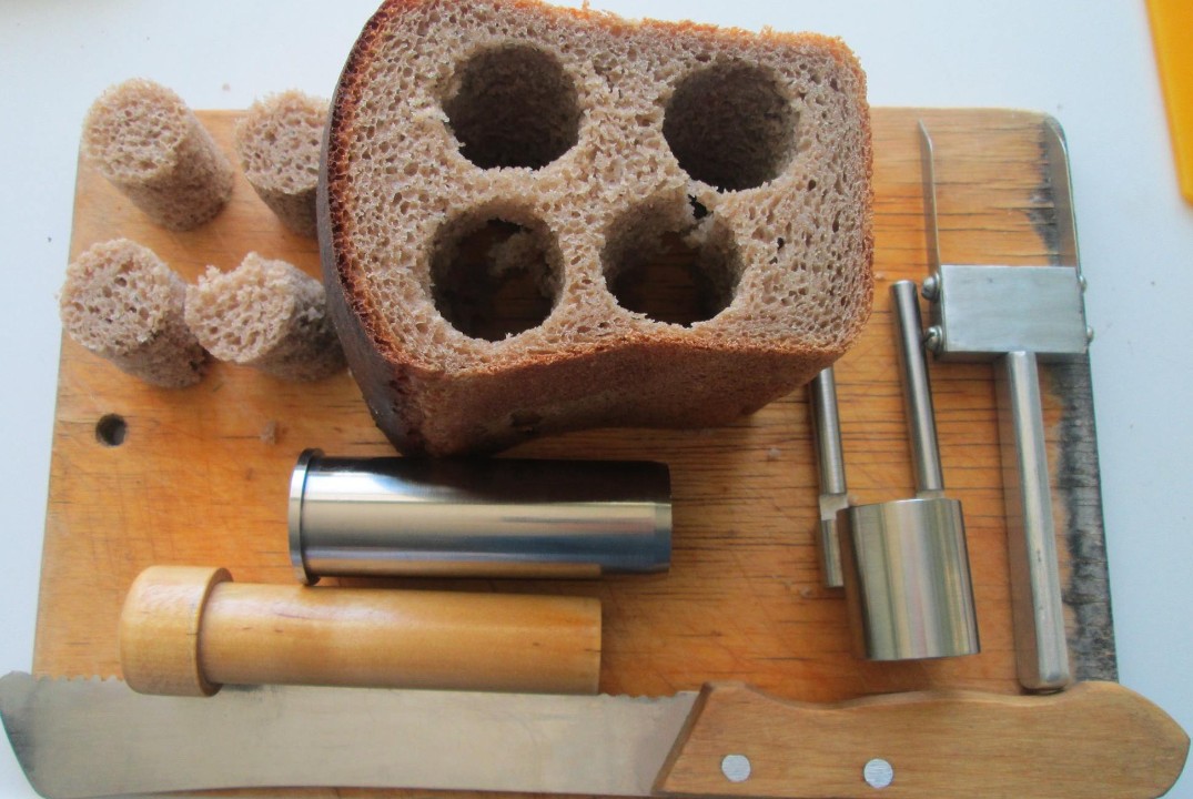 "Микробиологические аспекты формирования качества хлеба и...