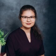 Айрапетян Ларина Рубиковна