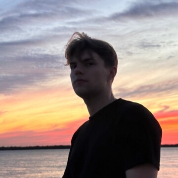 Денис Владиславович Степаненко