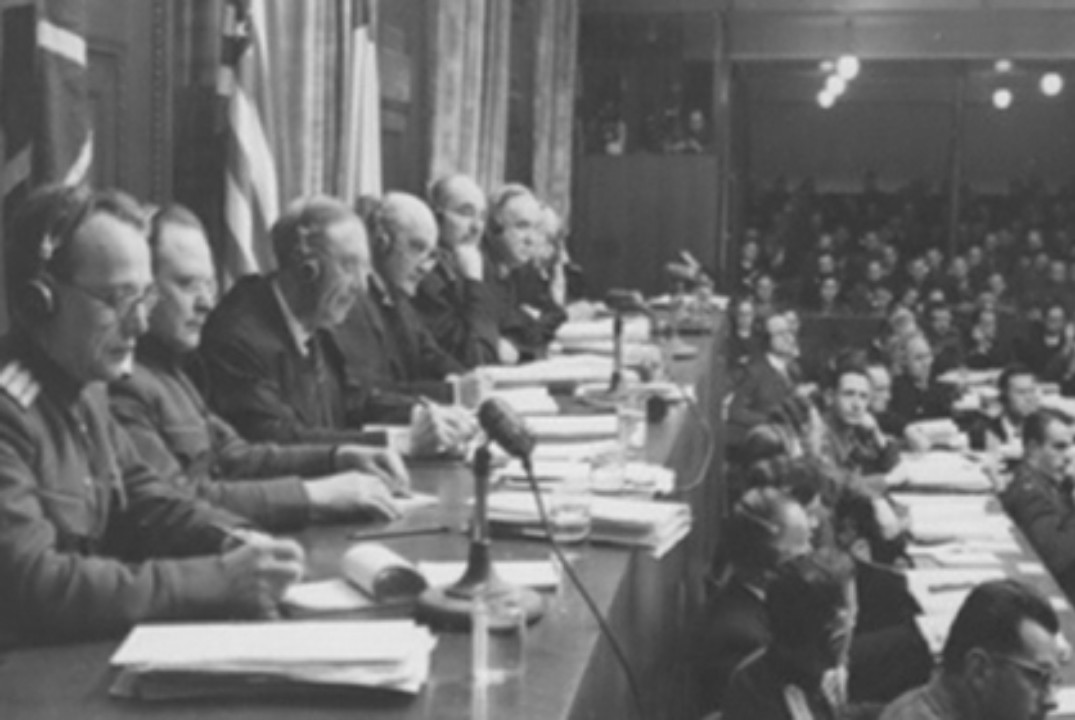 80-летие Нюнрберского процесса 1945-1946 гг. Газета Голос Ростова военного издания1942-1943гг.