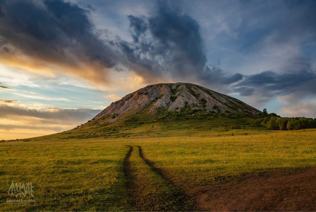 Научно-популярные лекции в рамках официальной публичной церемонии установления композиций "Золотой гвоздь" в РБ