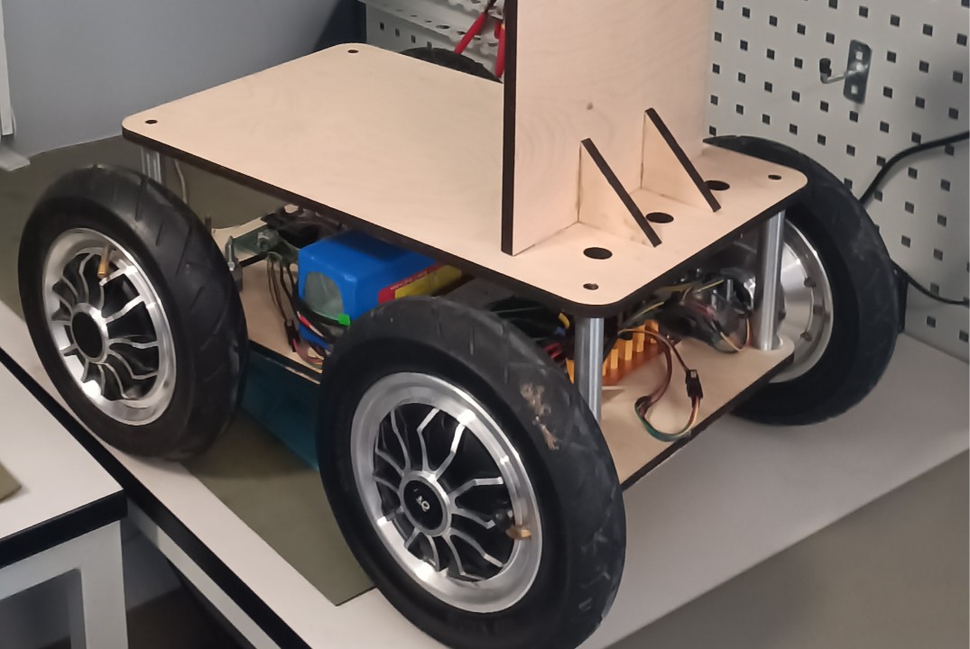 Собрание команды проекта "Робот доставщик"