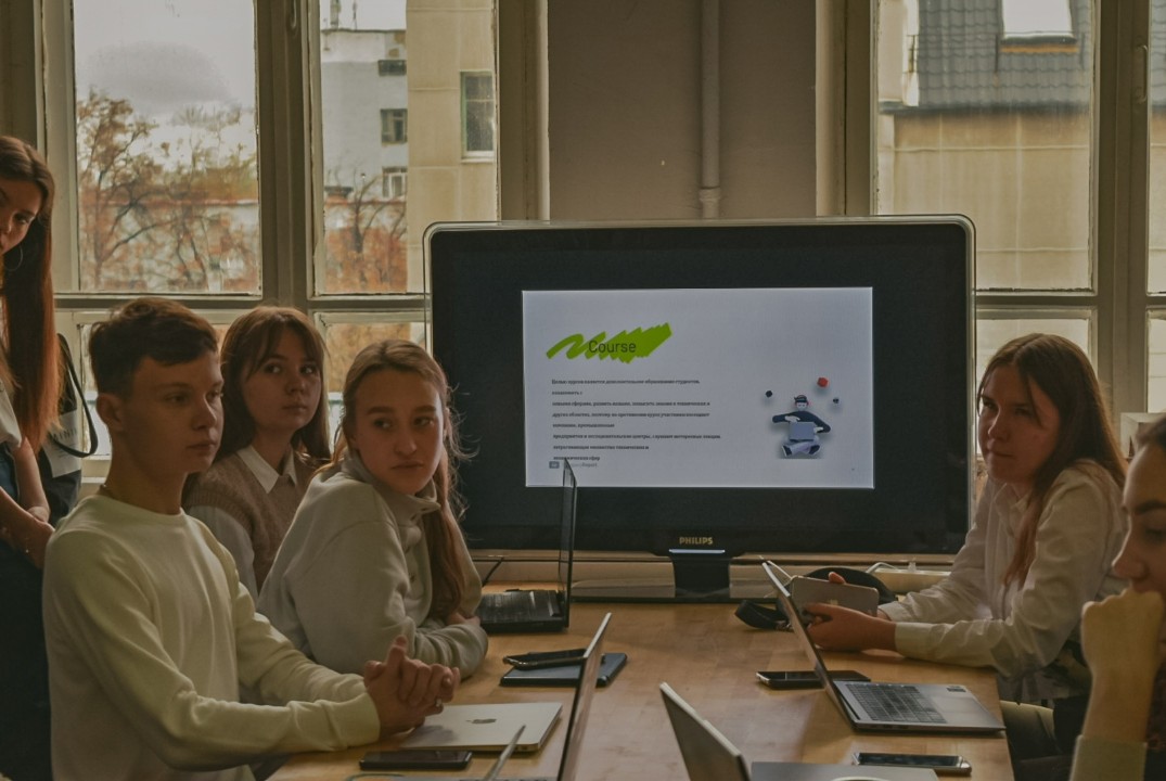 Встреча CR BEST