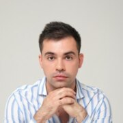 Крюков Илья Геннадьевич Крюков Илья Геннадьевич