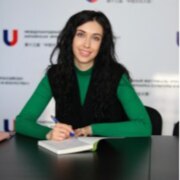 Полина Козорезова