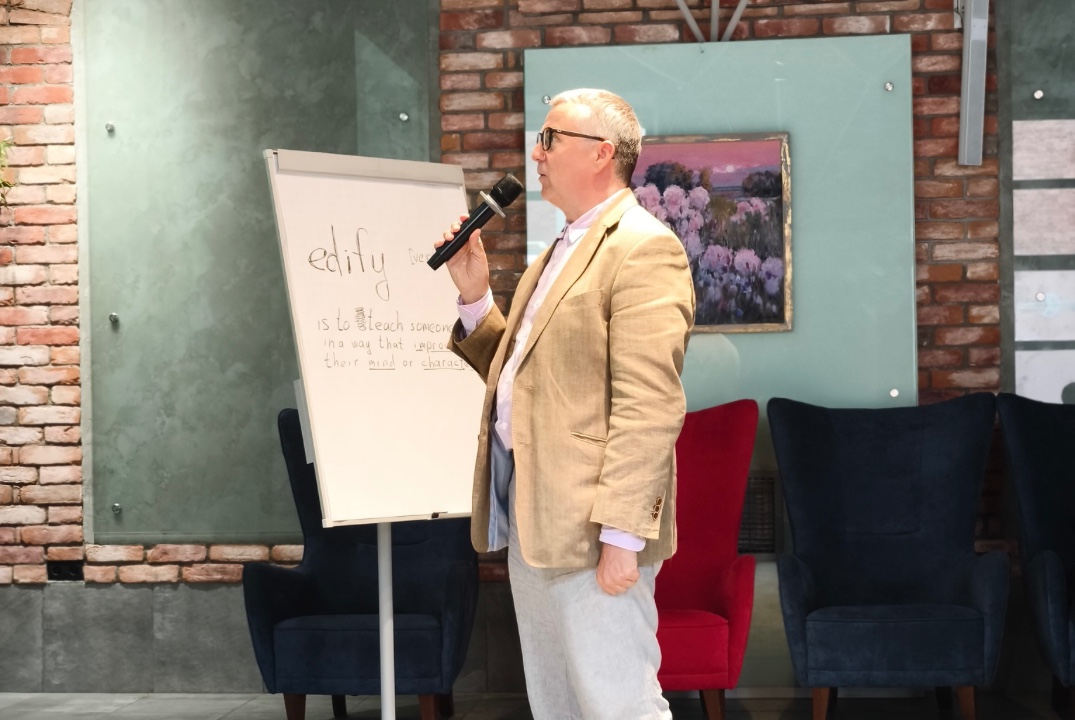 Встреча клуба практики публичных выступлений Saint Peters...