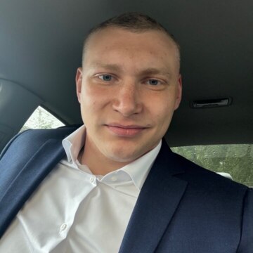 Илья Анатольевич Петров