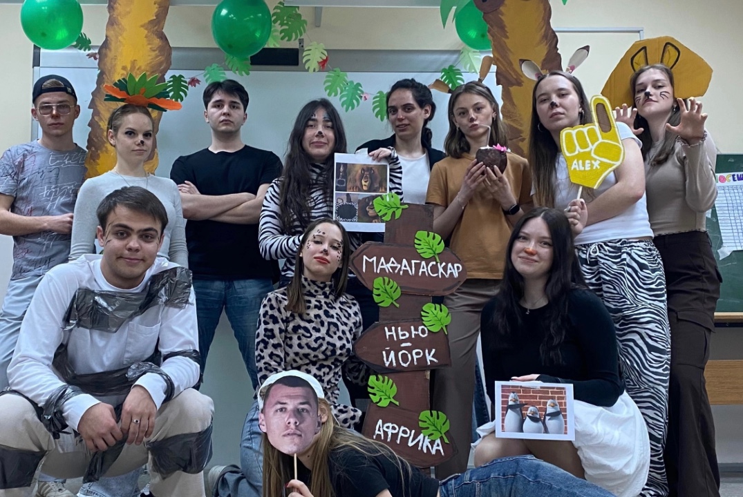 Показательное занятие группы «Четверг-Центр» школы вожатс...