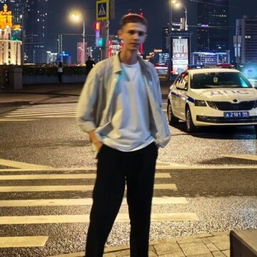 Жаров Игорь Андреевич