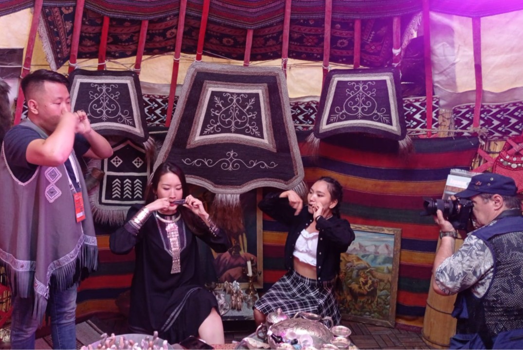 Проект "Юрта Дружбы" как новый туристический формат сближ...