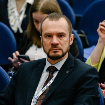 Михаил Юрьевич Захаров