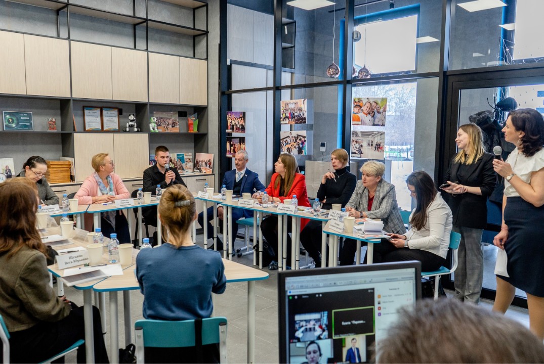 Круглый стол "Школьное СМИ: вчера, сегодня, завтра"