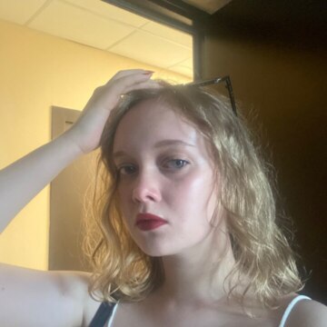 Карина Фазылханова