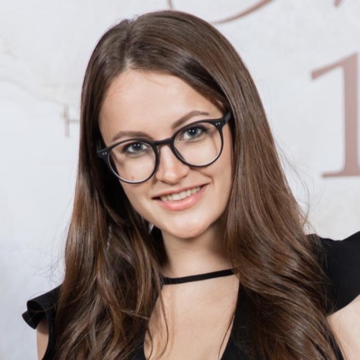Полина Олеговна Сидлерова
