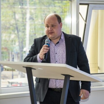 Денис Владимирович Булатников