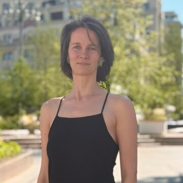 Елена  Гончарова