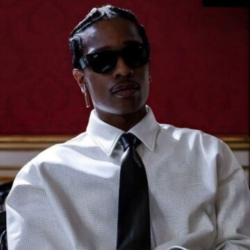 Шарипова Диёрахон