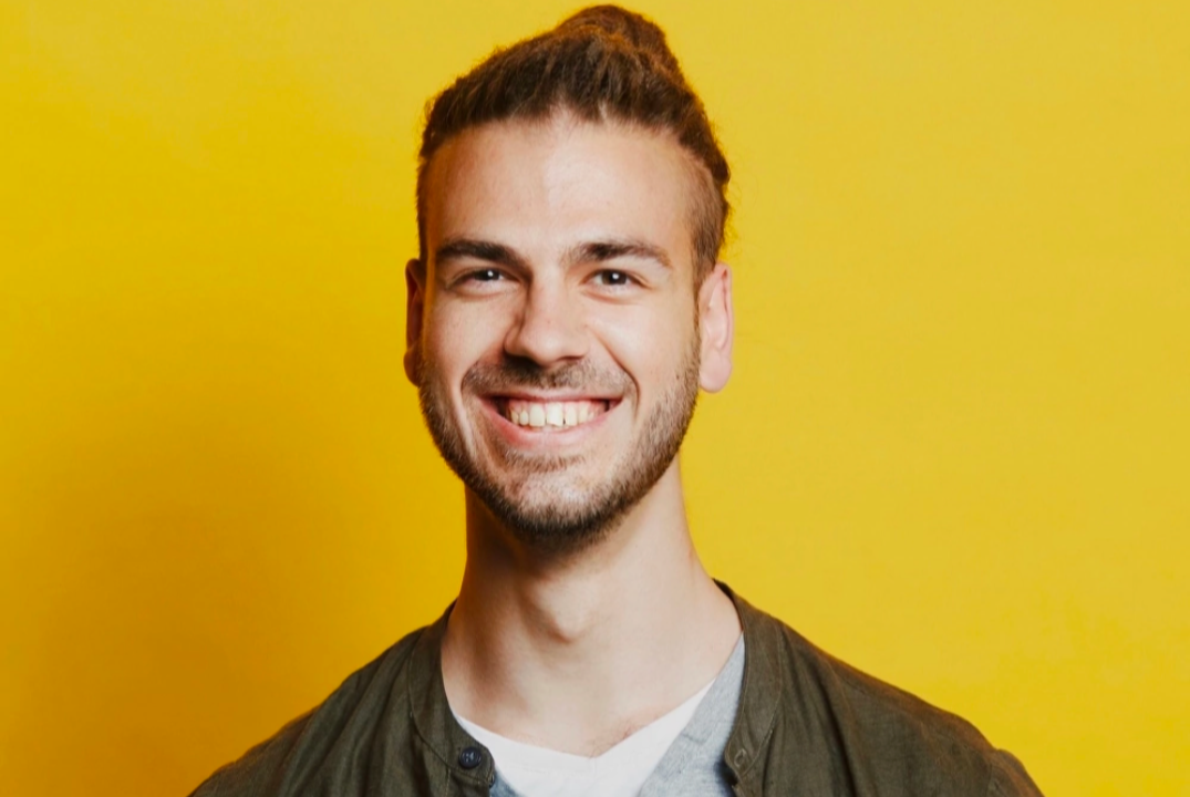 Лето с ИИ, горячие лайфхаки для жизни и бизнеса от Петра...