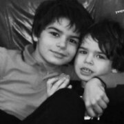 Холов Одилчон