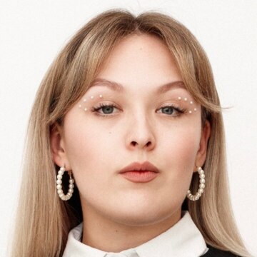 Елена Олеговна Коноплева